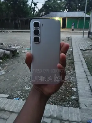 ইনফিনিক্স হট ৬০ প্রো+ ১২৮ জিবি সিলভার