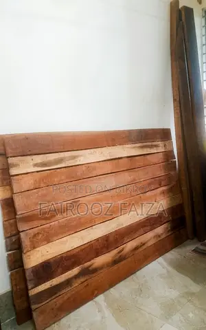 মালয়েশিয়ান বোর্ডের খাট
