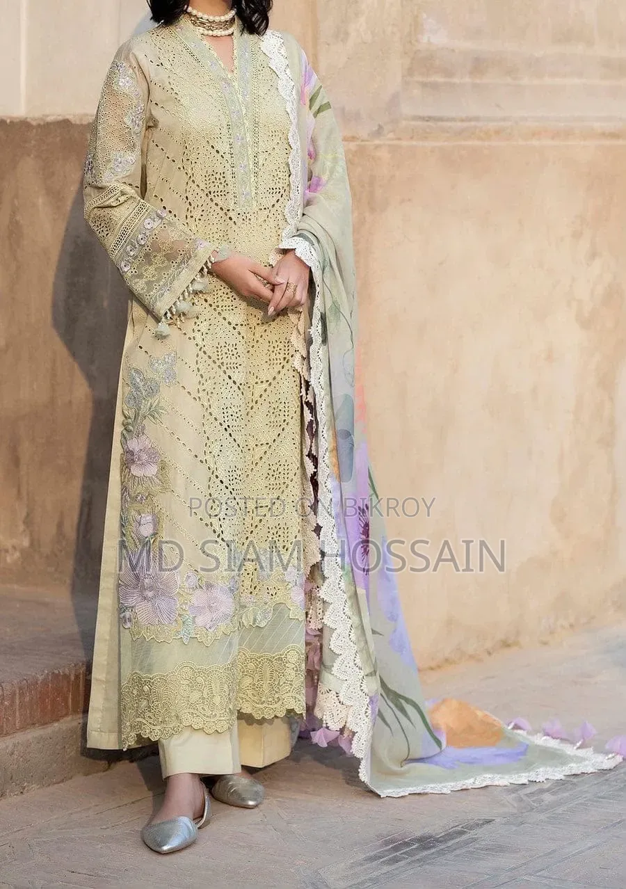 Pakistani Dress Wholesale Sell
🛍️