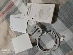 Original Apple 20W USB-C Power Adapter (Folding Pins) + Braided Cable