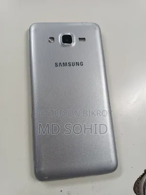 Samsung Galaxy J5 8 GB Gold