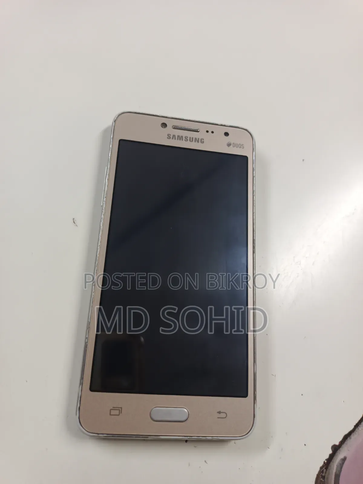 Samsung Galaxy J5 8 GB Gold