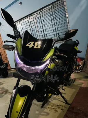 টিভিএস অ্যাপাচি আরটিআর ১৬০ ২ভি ২০১৩ সবুজ