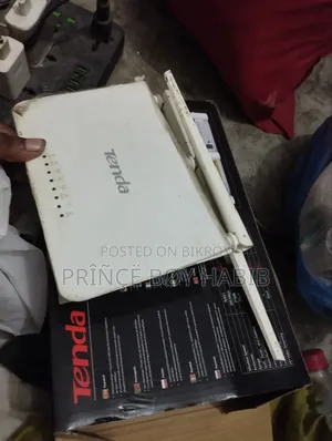 টেন্ডা রাউটার