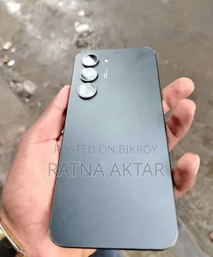 টেকনো স্পার্ক ৪০ প্রো ১২৮ জিবি