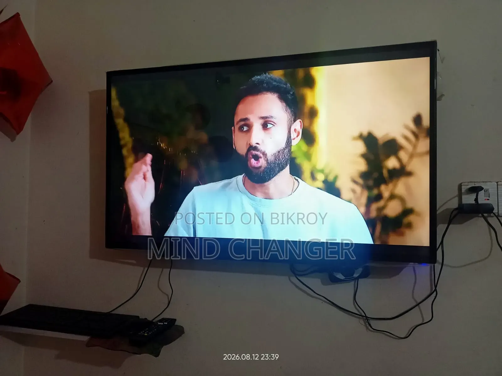 Smart TV 43 Inch