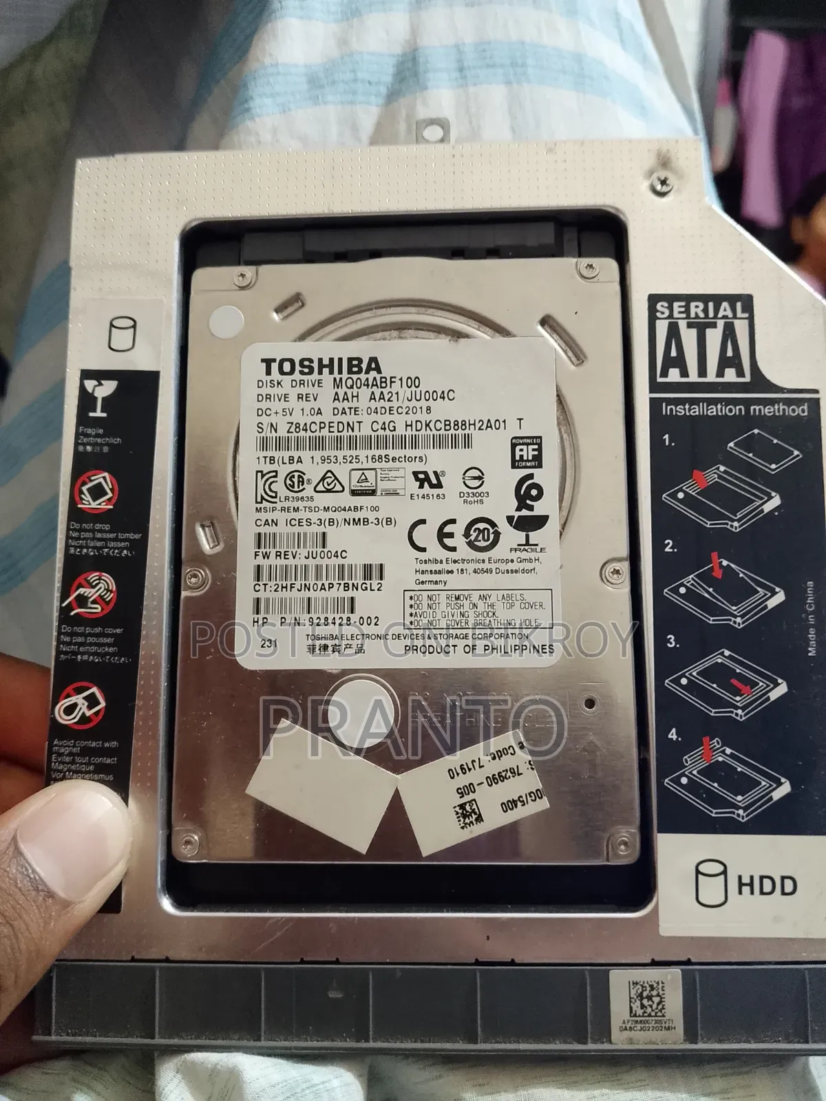 Toshiba MQ04ABF100