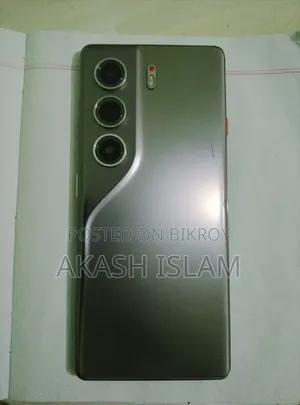 টেকনো ক্যামন ৪০ প্রো ৪জি ২৫৬ জিবি