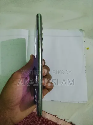 টেকনো ক্যামন ৪০ প্রো ৪জি ২৫৬ জিবি