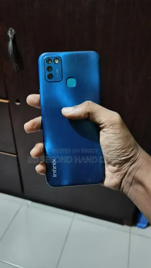 ইনফিনিক্স স্মার্ট ৬ ৩২ জিবি ব্লু