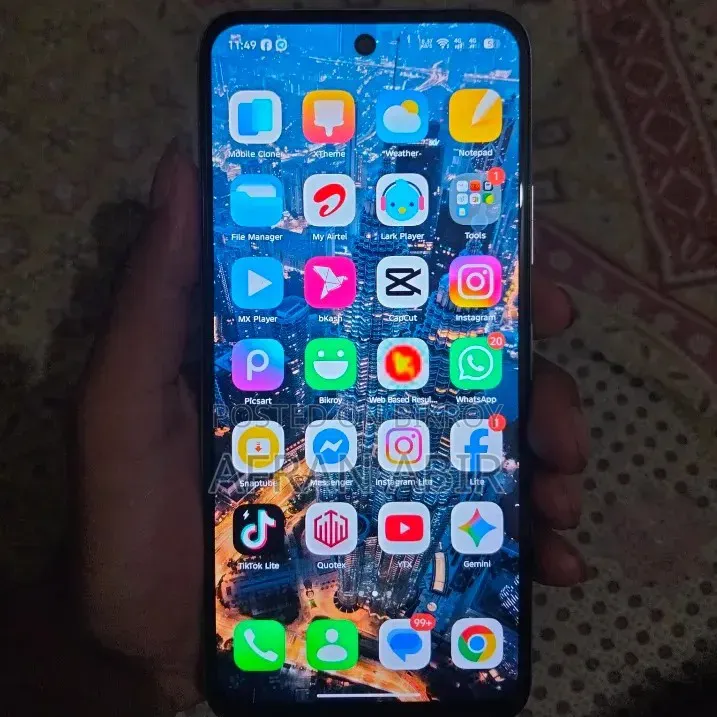 Infinix Hot 60i 128 GB Silver