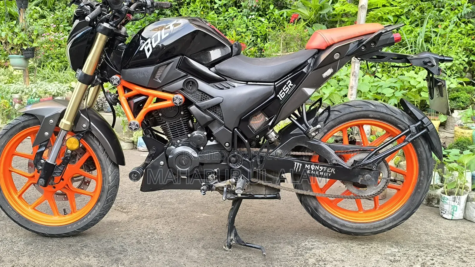 Runner Bolt 165R 2022 Black