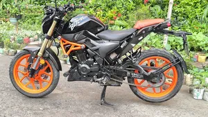 Runner Bolt 165R 2022 Black