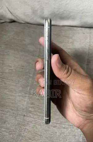 Apple iPhone X 64 GB White