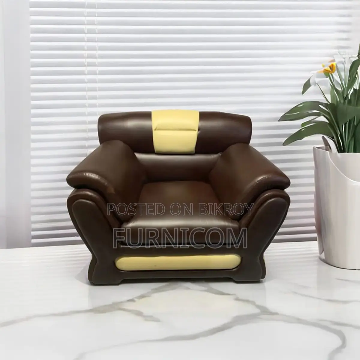 Round Wedge Luxury Armchair