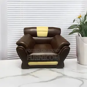Round Wedge Luxury Armchair