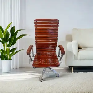 Curvylinear Wooden Boss Chair Mahogany (FCWC 7)