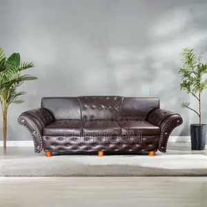 Premium Chesterfield Sofa (3 seater)