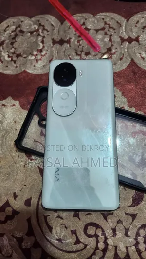 ভিভো ভি৪০ই ১২৮ জিবি