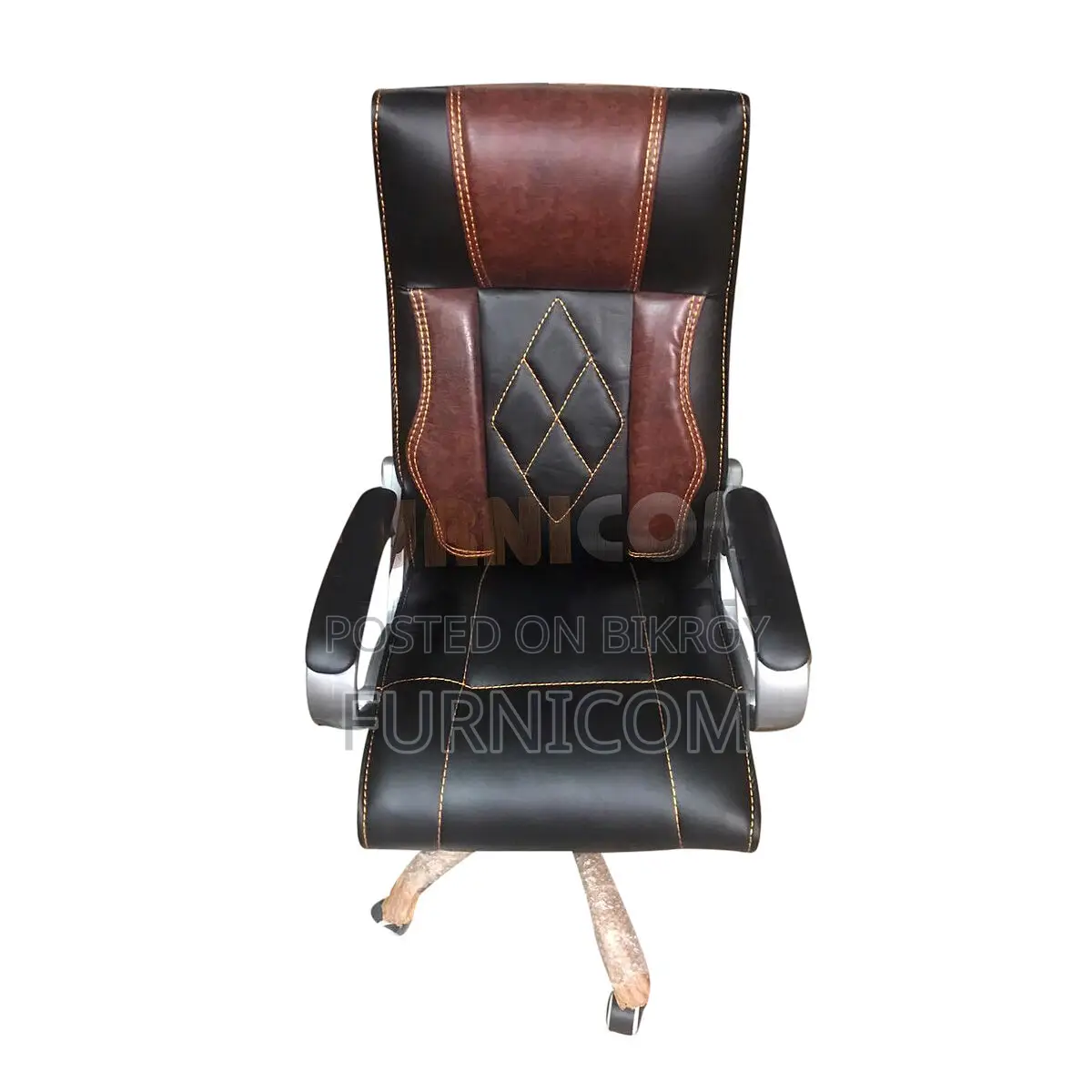 Executive Office Chair (FCEC 19)