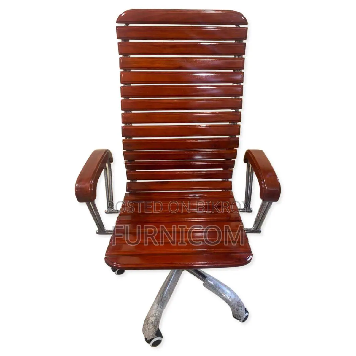 Curvylinear Wooden Boss Chair Mahogany (FCWC 7)