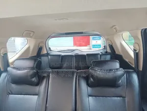 মিতসুবিশি এক্সপ্যান্ডার ২০১৯ ধূসর