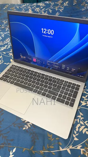 Laptop Dell Inspiron 15 3530 16GB Intel Core i7 SSD 512GB