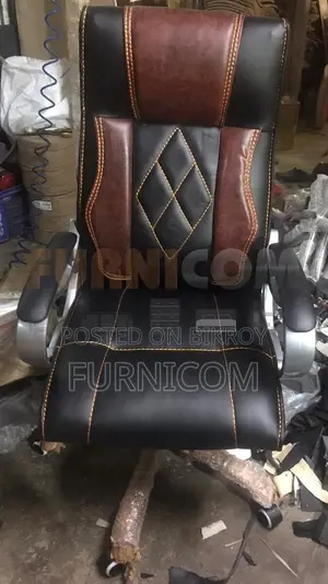 Executive Office Chair (FCEC 19)