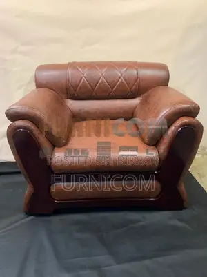 Round Wedge Luxury Armchair