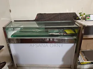 জরুরি ভিত্তিতে চশমার দোকানের মালামাল বিক্রয়