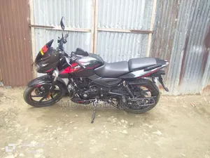 New Bajaj Pulsar 150 2022 Red