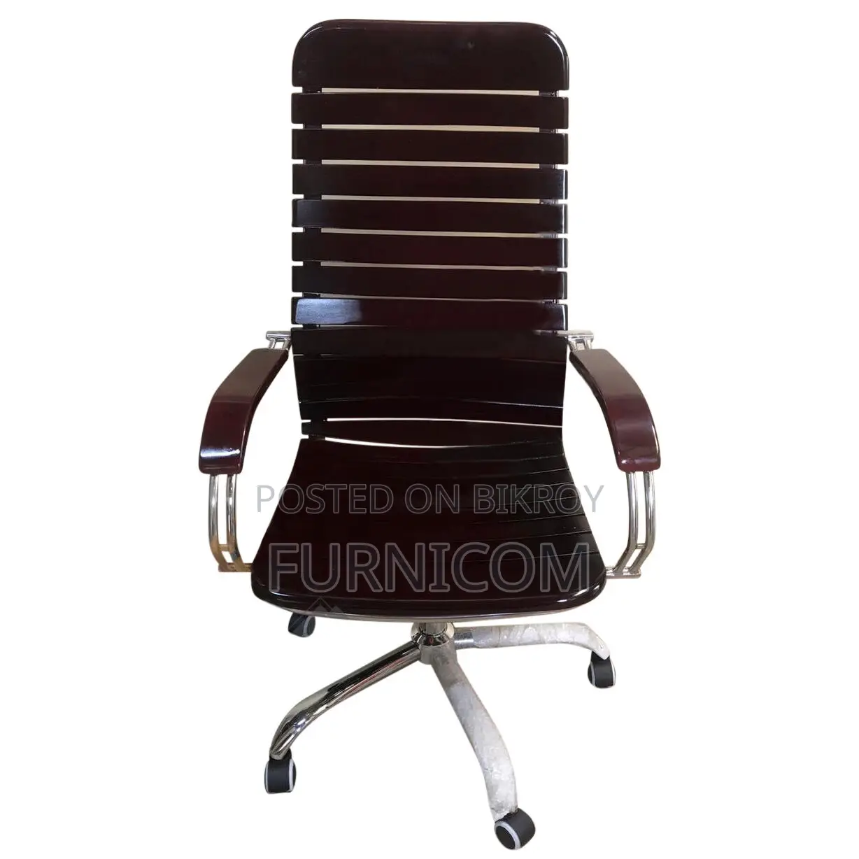Curvature Linar Wooden Boss Chair Mahogany FCWC 3