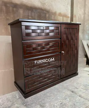 Furnicom wardrobe/ wardrobes
