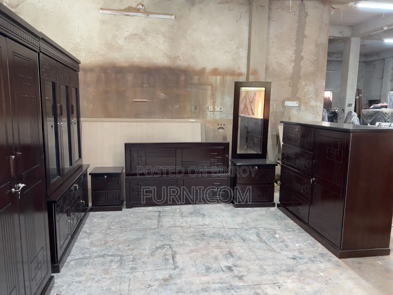 Furnicom Bedroom set / Bedroom furniture/ Bedset / bed with side table