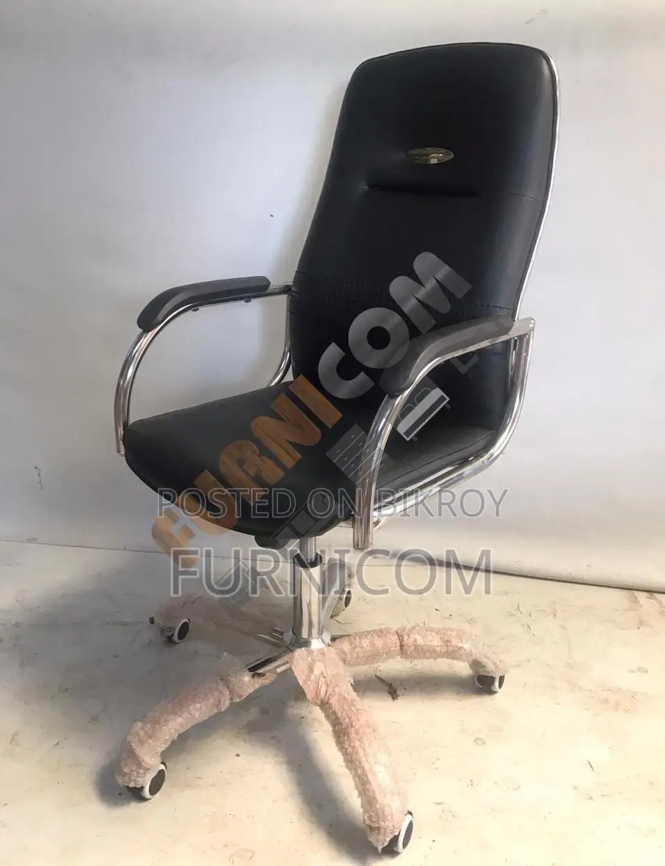 Furnicom Executive Office Chair - Black (fcec 16)