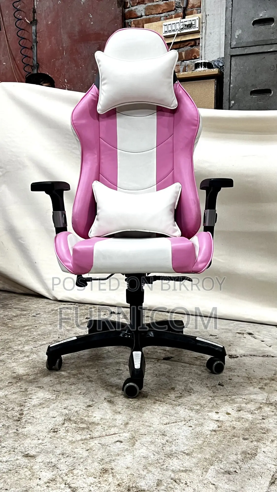 Gaming Chair/ Chairs/ Furnicom Chair/ Home office Chair table/ Office 