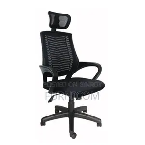Executive office chair V-mash Black Revolving Chair with Headrest Chai