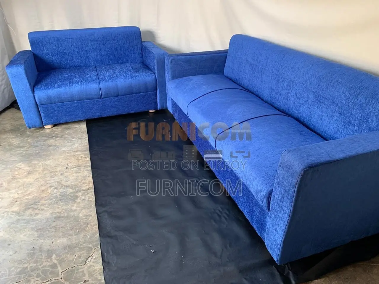 Velvet Sofa Set for Living Room/ Home & Office Sofa (3+2)