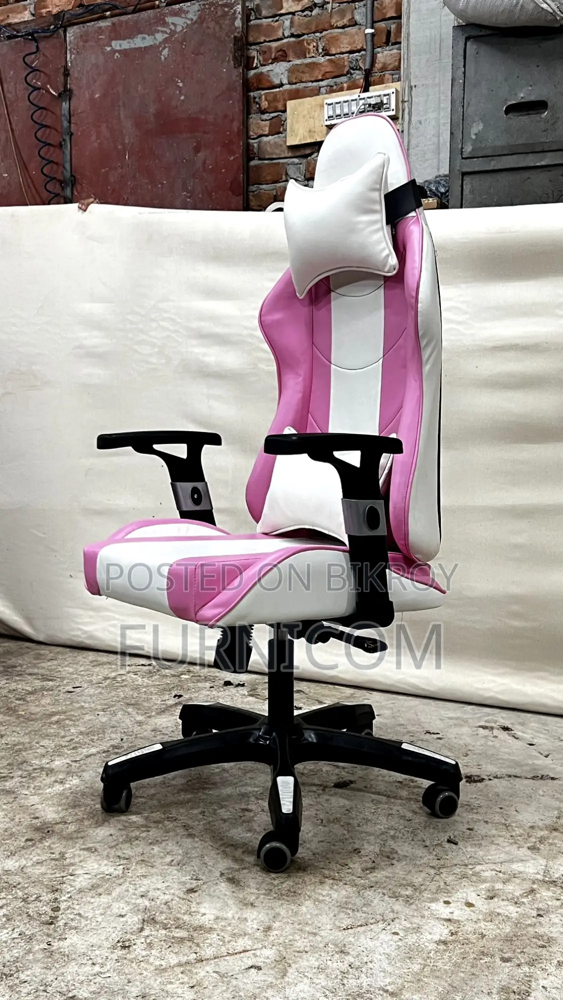 Gaming Chair/ Chairs/ Furnicom Chair/ Home office Chair table/ Office 