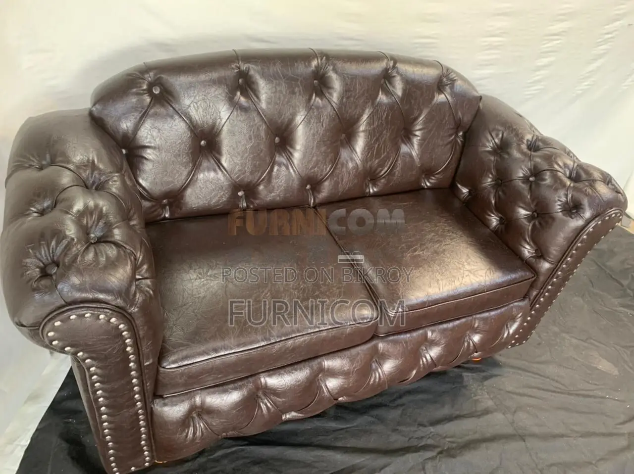 Premium Chesterfield Sofa (2 seater)