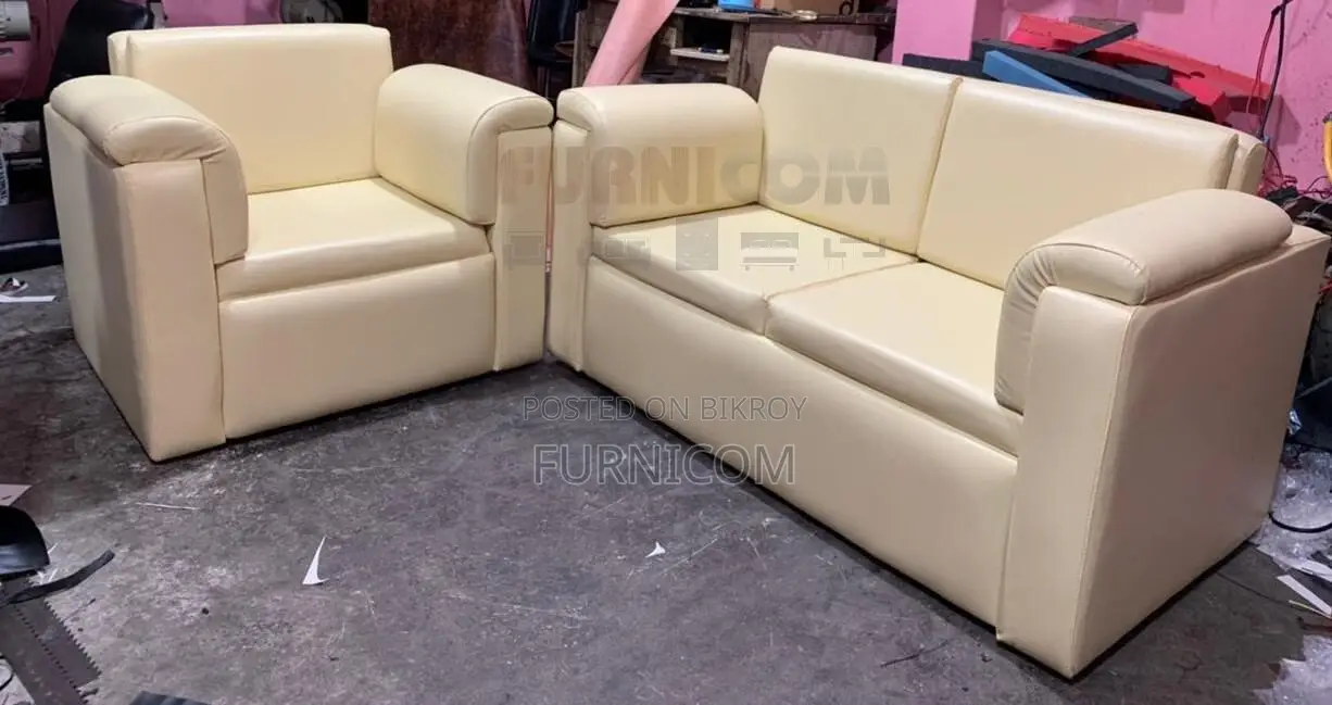 Rolled Arm Sturdy Sofa Set (2+1)