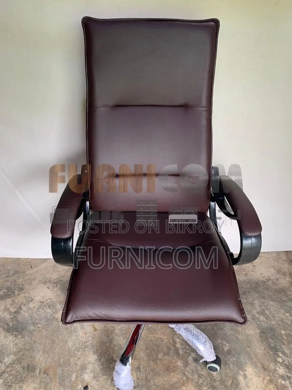 Swivel Boss Chair FCBC 12