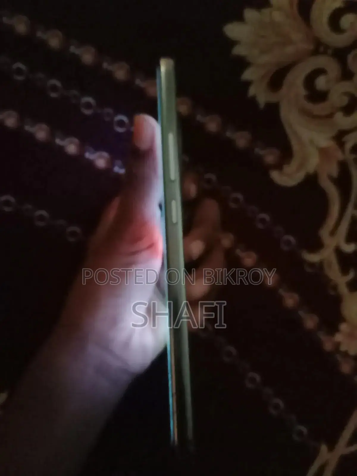 ওপ্পো এফ২৯ প্রো ২৫৬ জিবি হোয়াইট