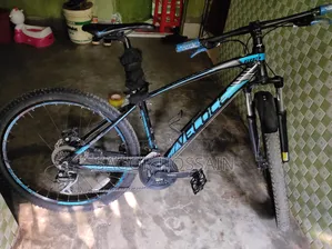 Veloce 602 Black-Blue Bicycle