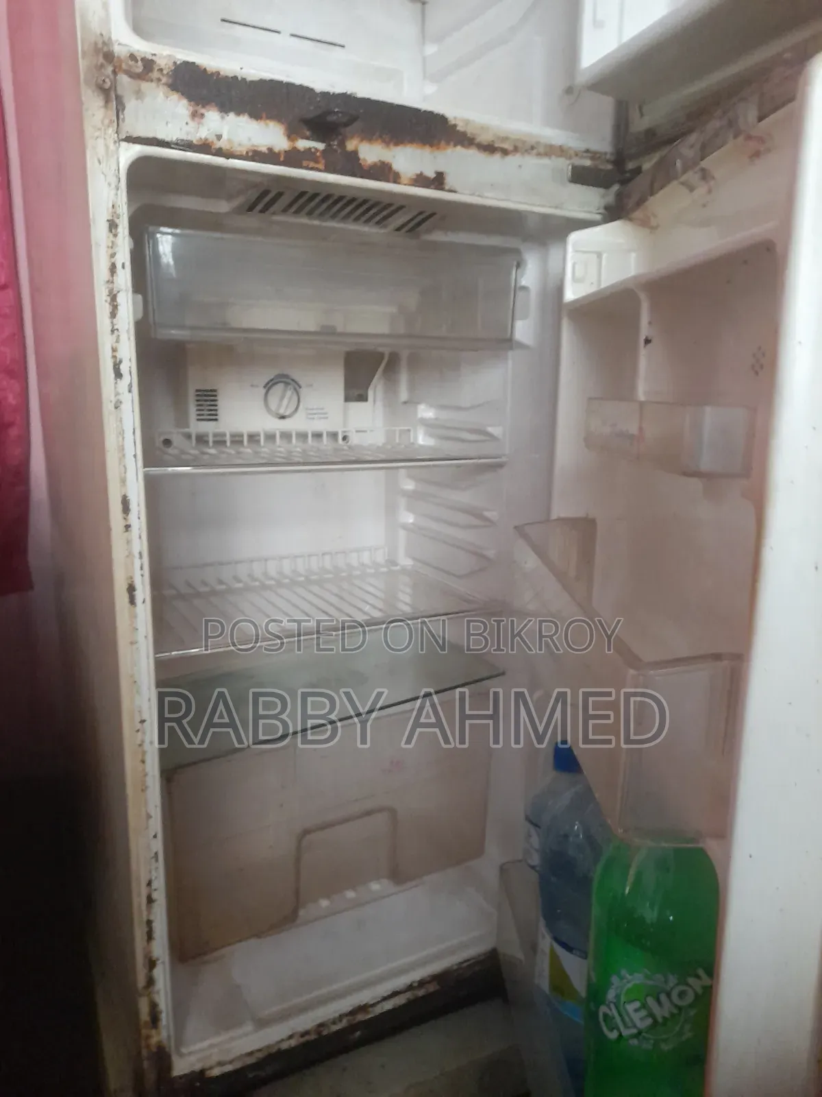 Active Hitachi Fridge