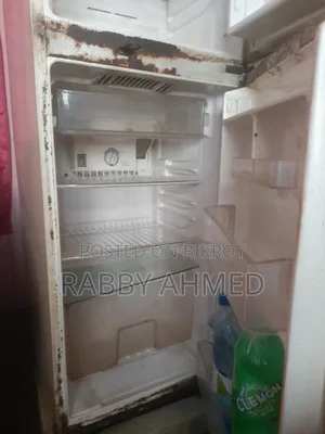 Active Hitachi Fridge