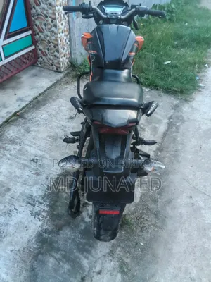 Honda Hornet 2.0 2018 Orange