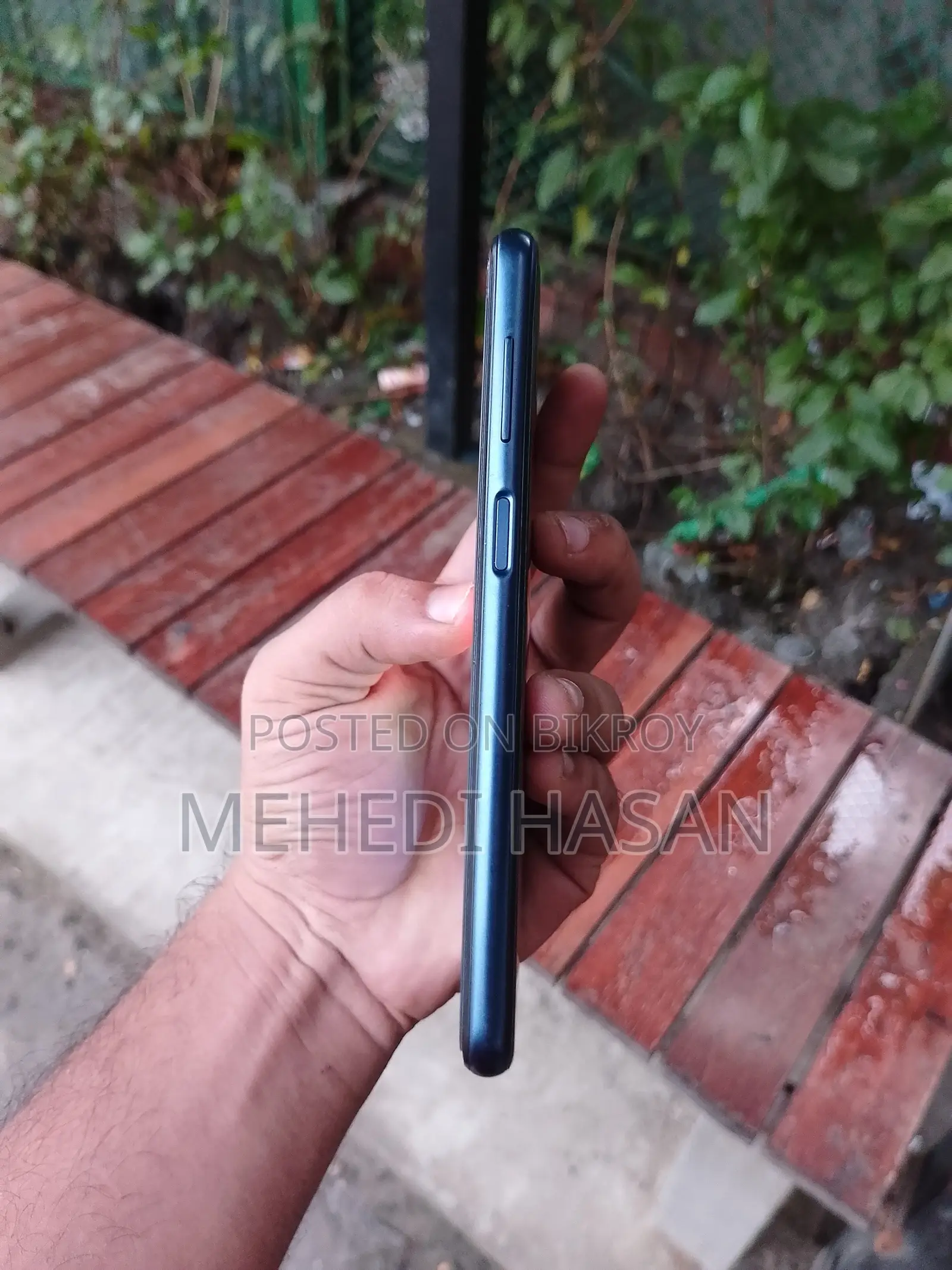 Vivo Y05 64 GB Blue