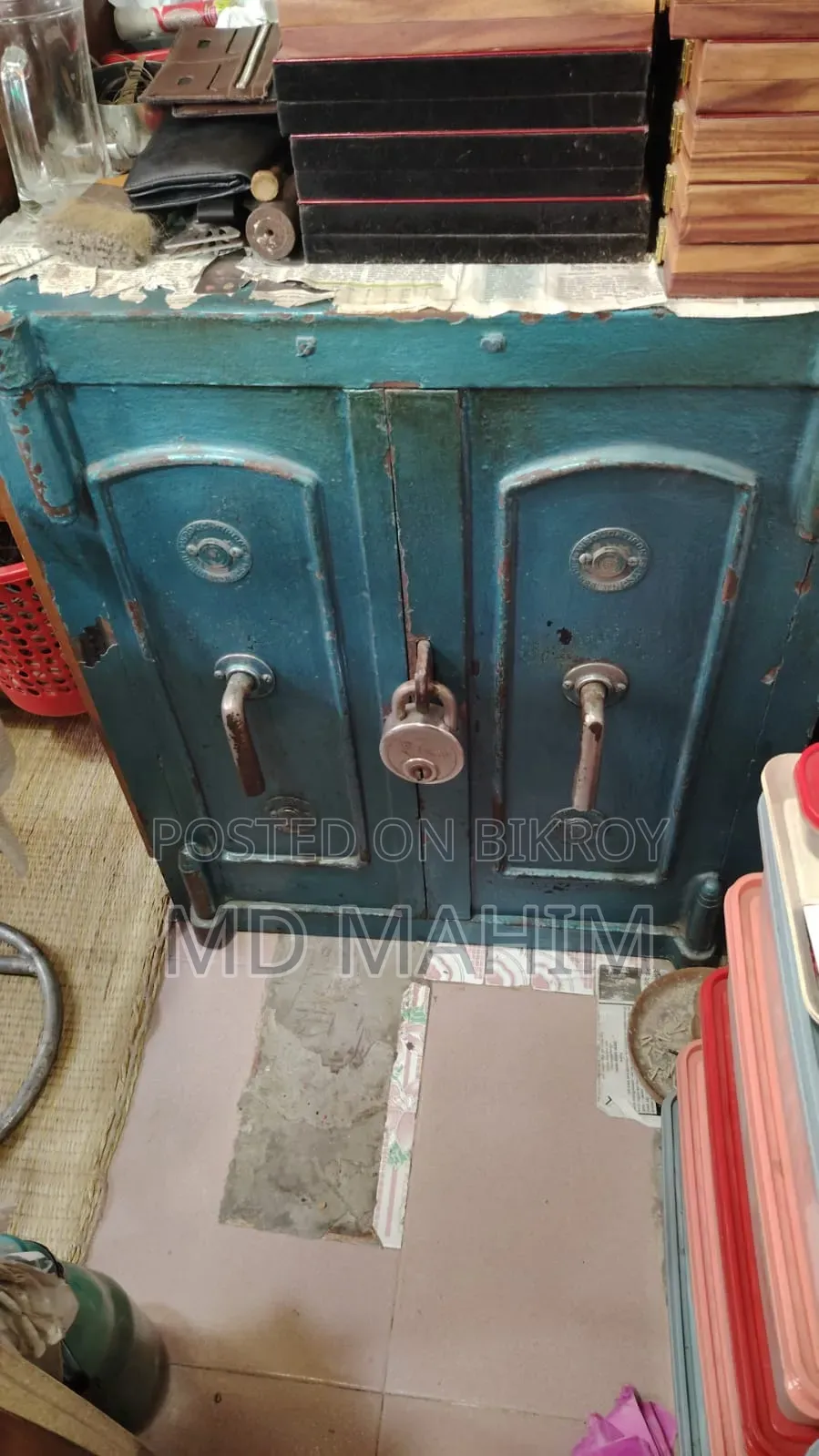সিন্দুক লকার