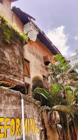 10 Bedroom House in August 14, Motijheel for sale